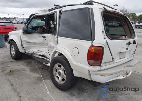 2000 Ford Explorer Limited z USA, uszkodzony, nr VIN 1FMZU65P5YZC22301